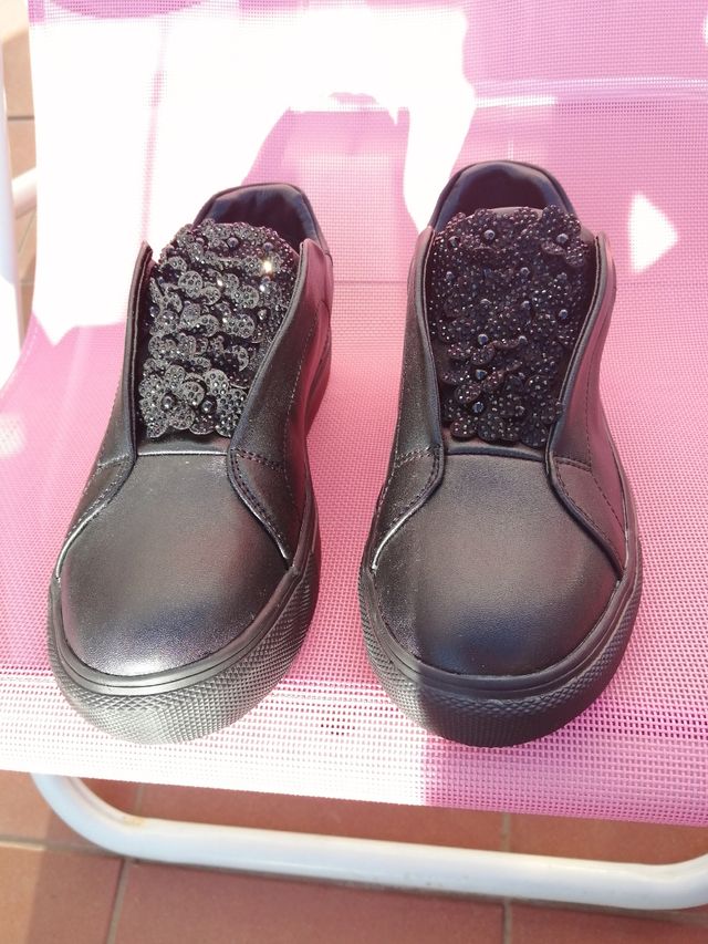 Sneakers BATA col. nero n. 38