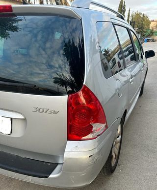 DESPIECE PEUGEOT 307 BREAK 1.6 HDI 110CV 2009