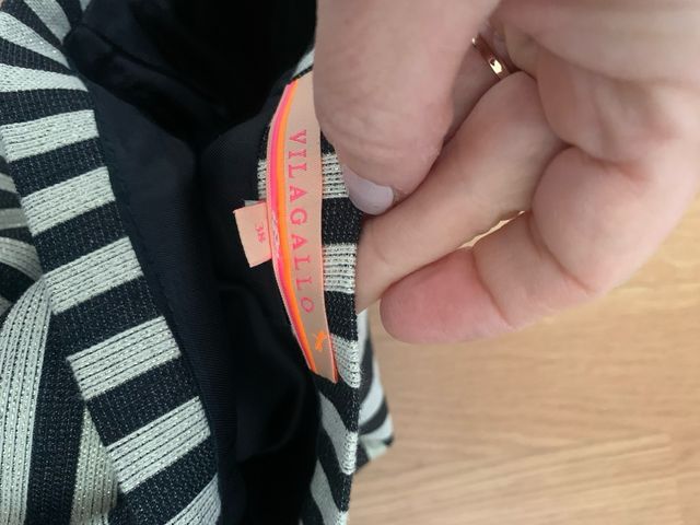 Falda vilagallo negra y blanca