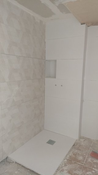 Albañil a sus órdenes