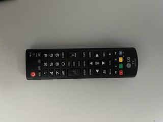 TV LED LG 22"