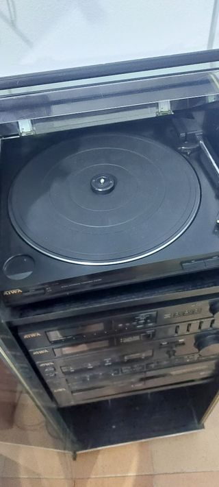 Equipo de música con tocadiscos