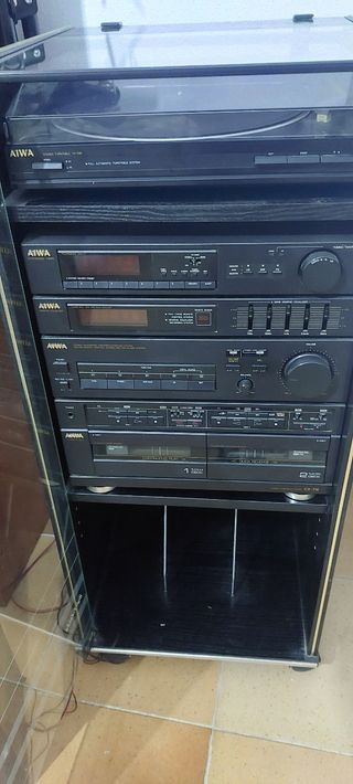 Equipo de música con tocadiscos