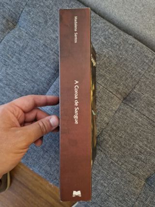 Livro Terras de Corza - A Coroa de Sangue