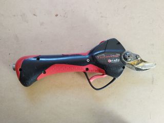Tijera de podar Infaco F3010
