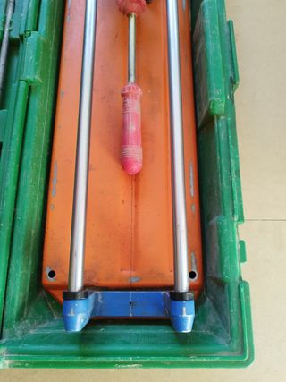 Corta azulejos Rubi TS-40