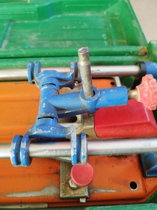 Corta azulejos Rubi TS-40