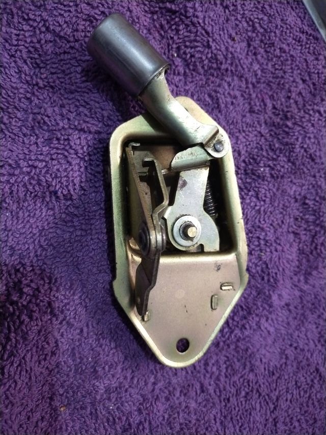 Cerradura trasera izquierda renault 6