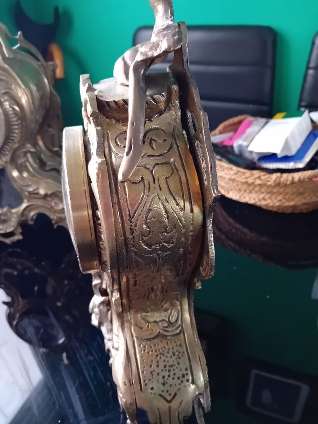 Relojes grandes de bronce funciona 45 cada uno