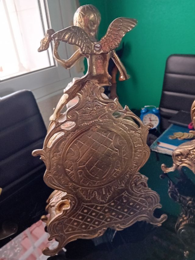 Relojes grandes de bronce funciona 45 cada uno