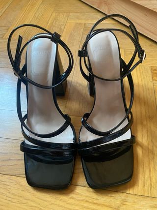Sandalias Leyle Negro