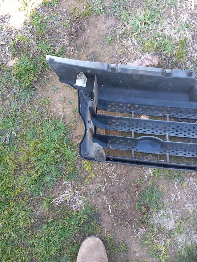 Rejilla delantera ranger sport