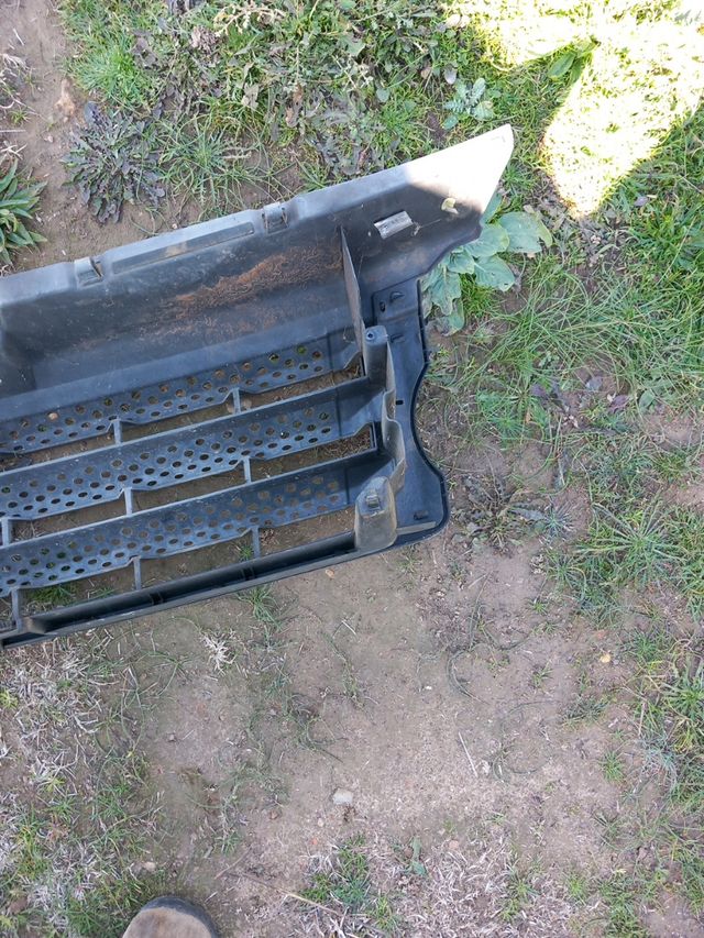 Rejilla delantera ranger sport