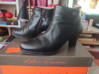 Botines piel Modabella