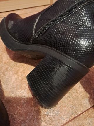Botines negros