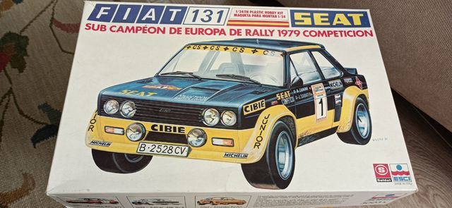 FIAT 131 MAQUETA ESCI