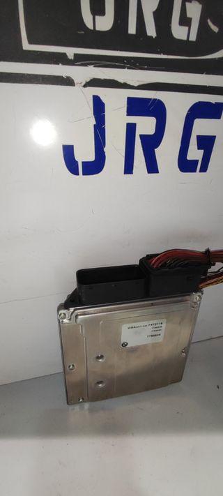 238/ Centralita motor BMW E46