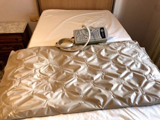 Cama articulada eléctrica