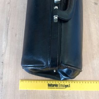 MALETIN MEDICO ANTIGUO