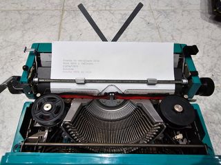 Olivetti STUDIO 45 - Máquina de escribir
