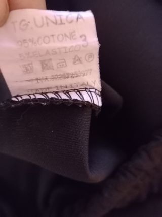 Tuta completa di colore nero, tg S.