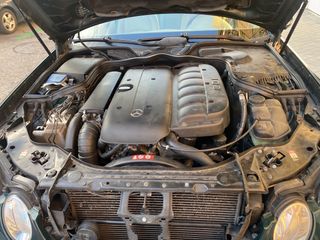 Mercedes-Benz Clase E 2005