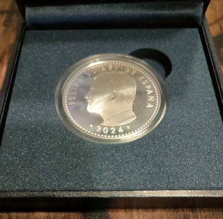 Moneda de plata conmemorativa Policía Nacional