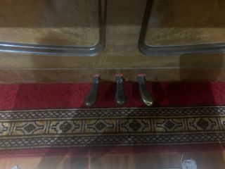 Piano de pared marca Sinfonic