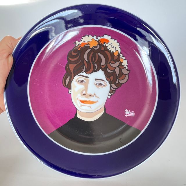 sargadelos castro . plato de Rosalia de Castro