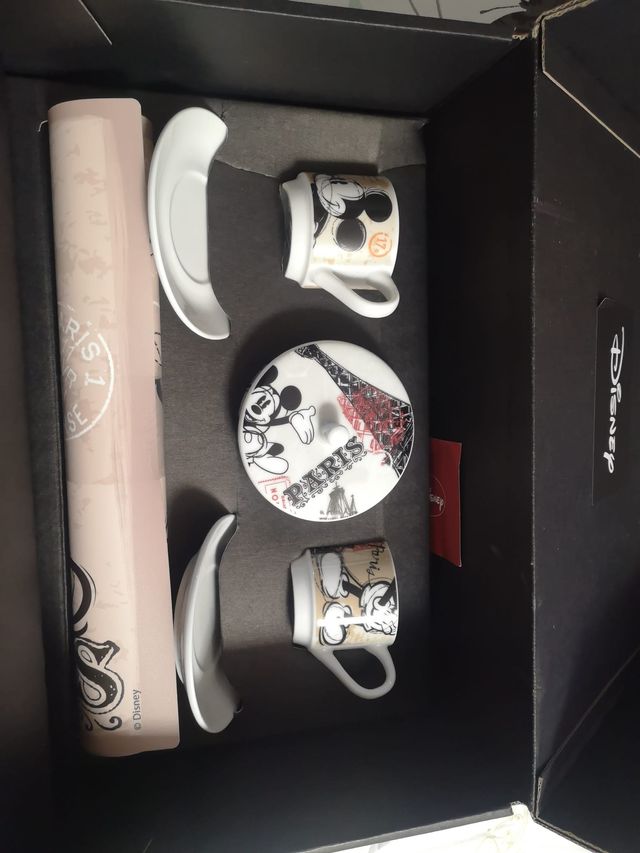 Juego de tazas de café Disney NUEVO