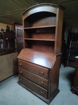 Buró librería de castaño