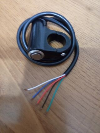 Pulsante per manubrio di moto