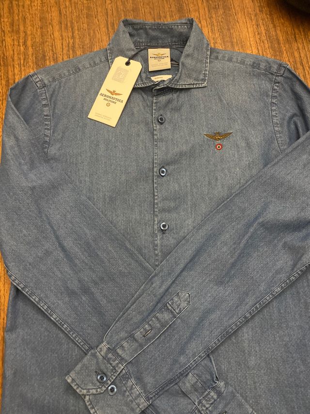 Camisa azul vaquero Aeronautica Militare nueva