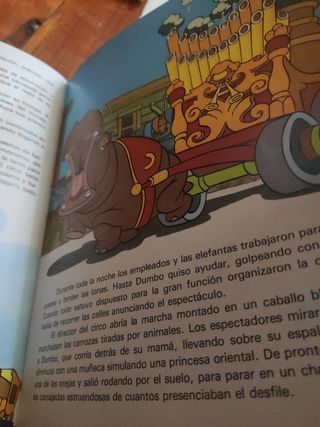 Dumbo y Navidad con Mickey
