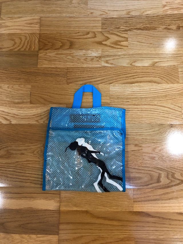 guantes de natacion para adultos