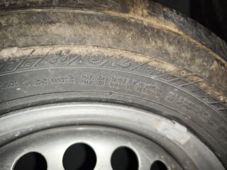 Neumáticos con llantas