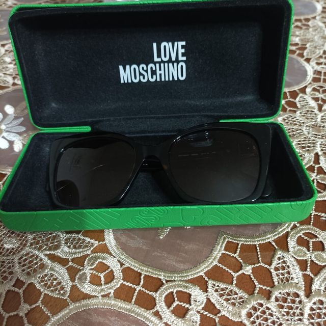 Occhiali da sole Love Moschino