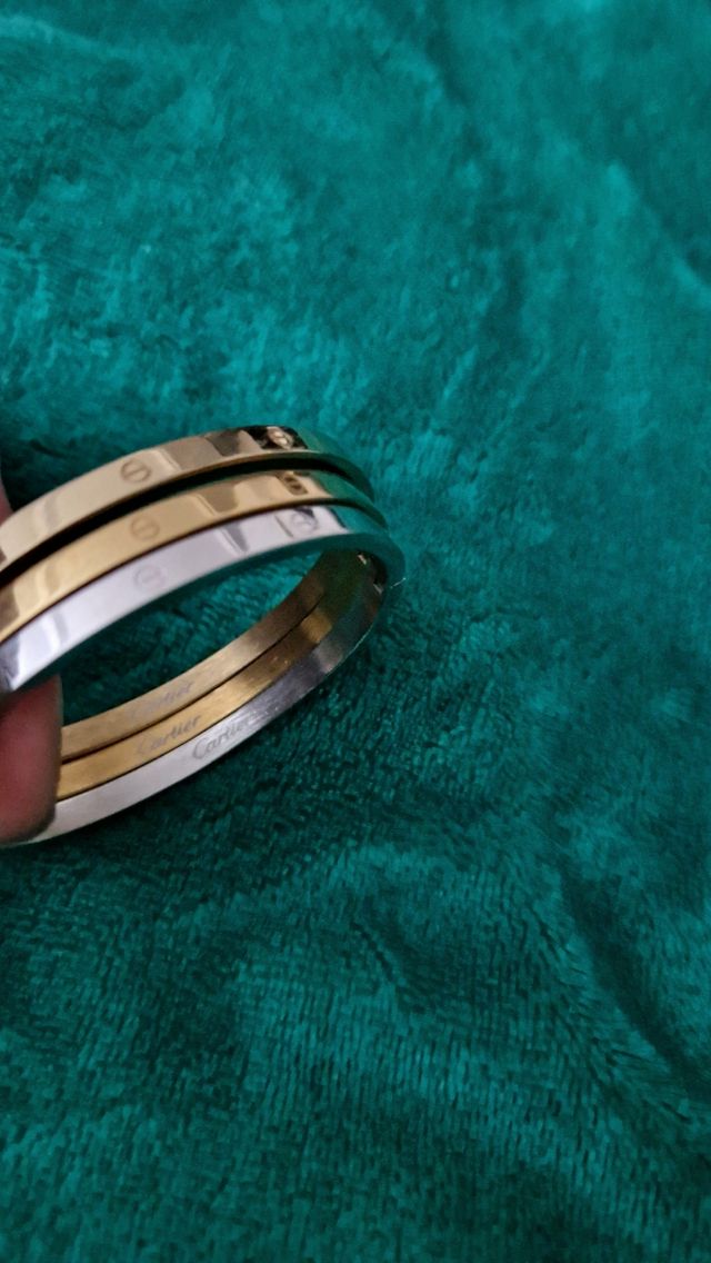 Pulseras multicolores