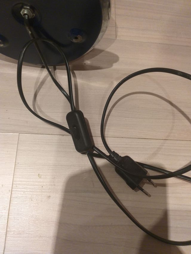 lampara de sobremesa space