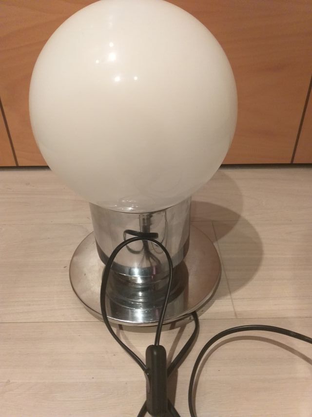 lampara de sobremesa space