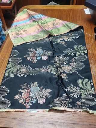 Traje regional de fallera.