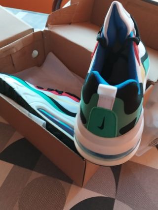 Se venden tenis 