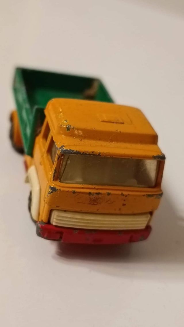 *CAMION MAGIRUS DEUTZ 1/64 GUISVAL