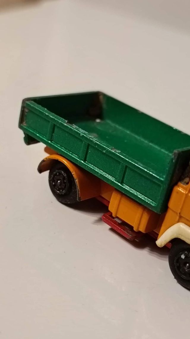 *CAMION MAGIRUS DEUTZ 1/64 GUISVAL
