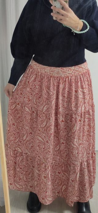 Falda larga