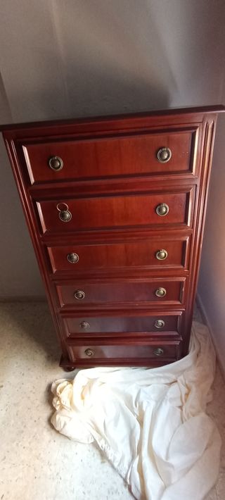 Cómoda alta dormitorio en madera maciza REBAJADA