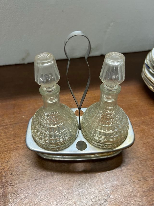 menage porta olio aceto vintagr in vetro
