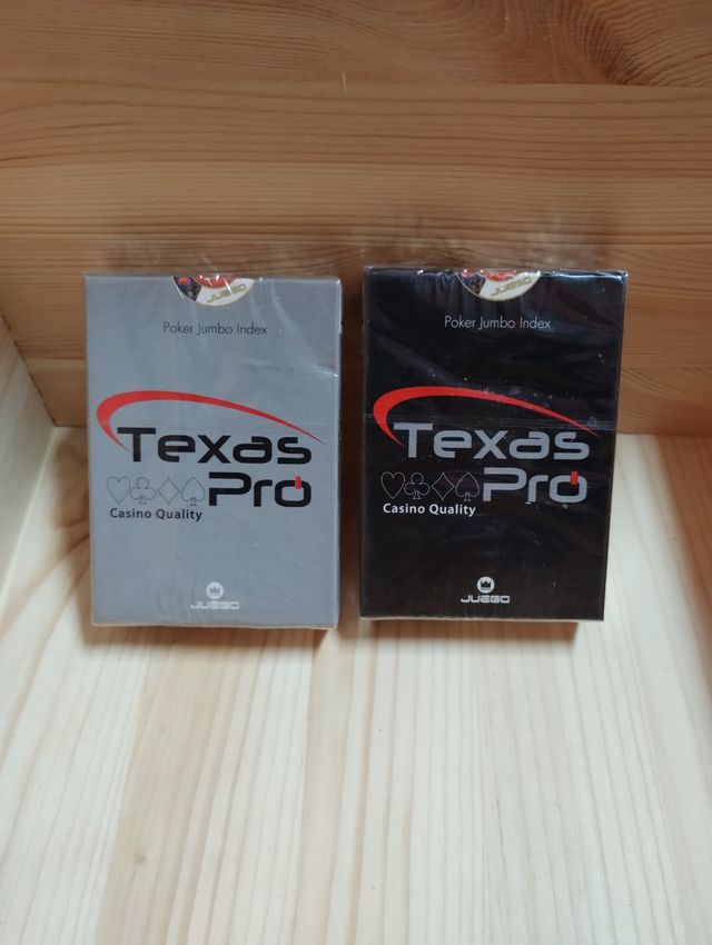 Due mazzi di carte Texas Hold'em