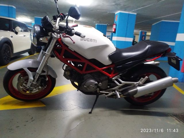 ducati monster 620 dark
