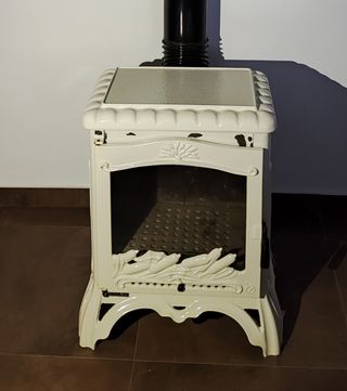 Estufa de Leña INVICTA